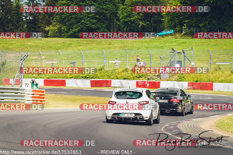 Bild #17537853 - Touristenfahrten Nürburgring Nordschleife (26.06.2022)