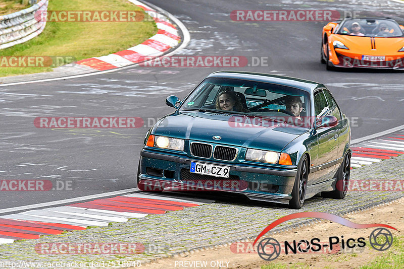 Bild #17538040 - Touristenfahrten Nürburgring Nordschleife (26.06.2022)