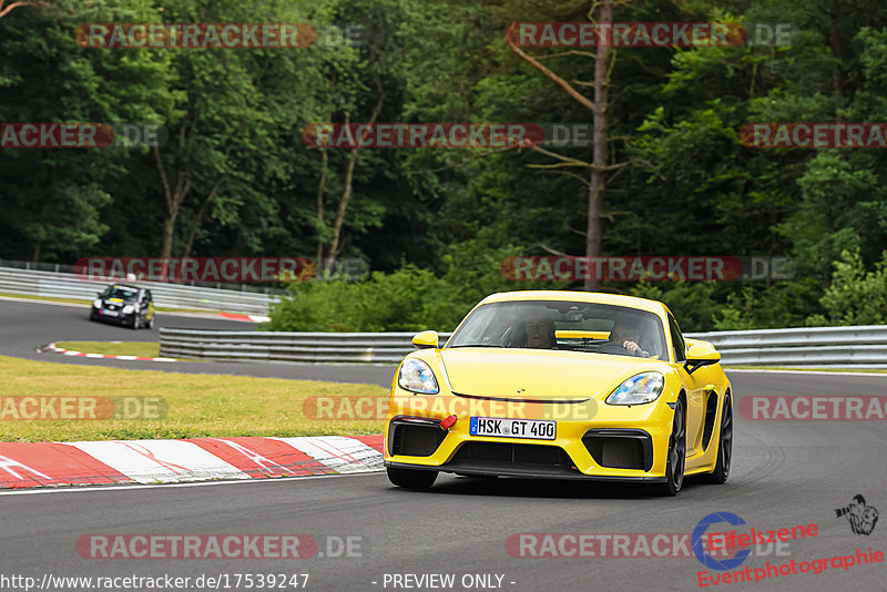 Bild #17539247 - Touristenfahrten Nürburgring Nordschleife (26.06.2022)