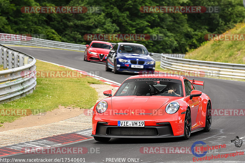 Bild #17540601 - Touristenfahrten Nürburgring Nordschleife (26.06.2022)