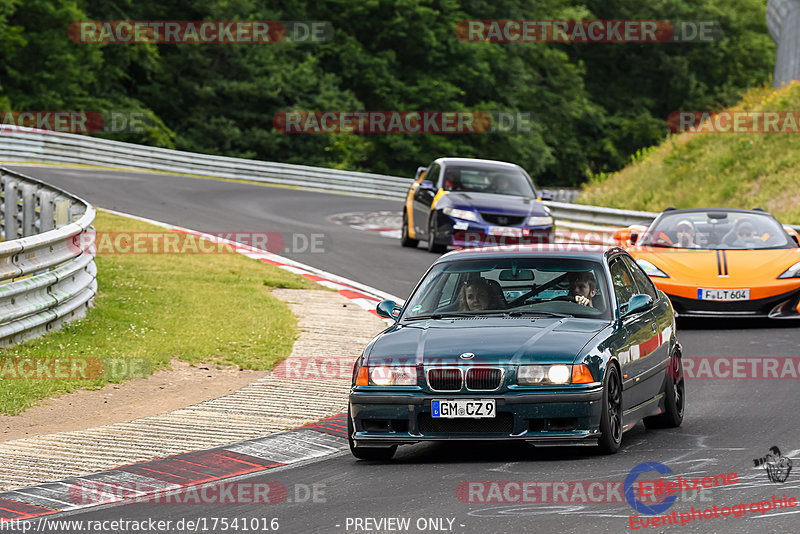 Bild #17541016 - Touristenfahrten Nürburgring Nordschleife (26.06.2022)