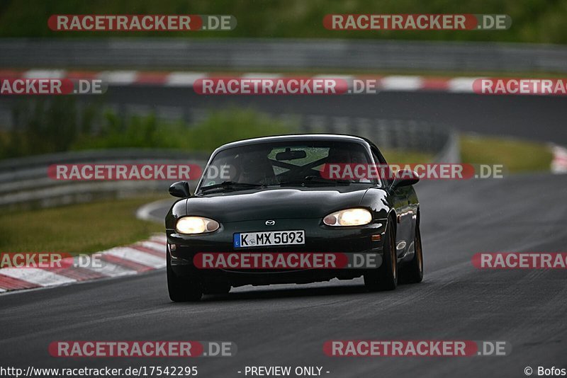 Bild #17542295 - Touristenfahrten Nürburgring Nordschleife (26.06.2022)