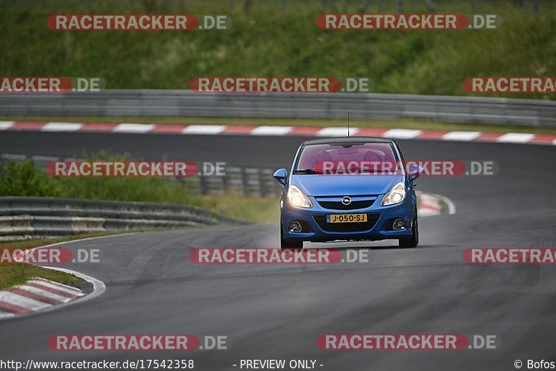 Bild #17542358 - Touristenfahrten Nürburgring Nordschleife (26.06.2022)