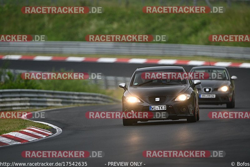 Bild #17542635 - Touristenfahrten Nürburgring Nordschleife (26.06.2022)