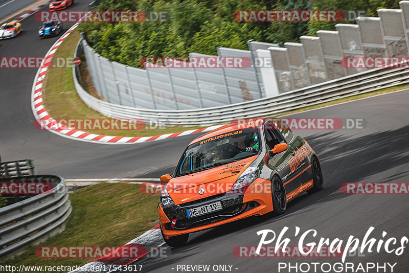 Bild #17543617 - Touristenfahrten Nürburgring Nordschleife (26.06.2022)