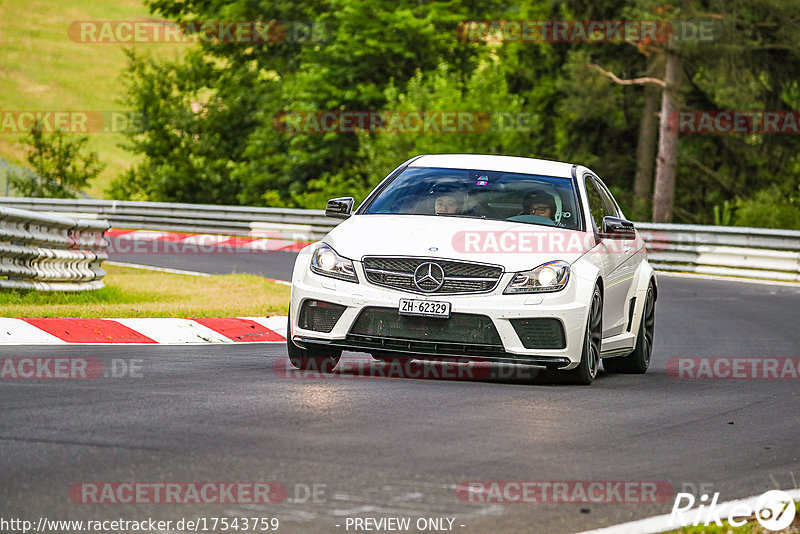 Bild #17543759 - Touristenfahrten Nürburgring Nordschleife (26.06.2022)