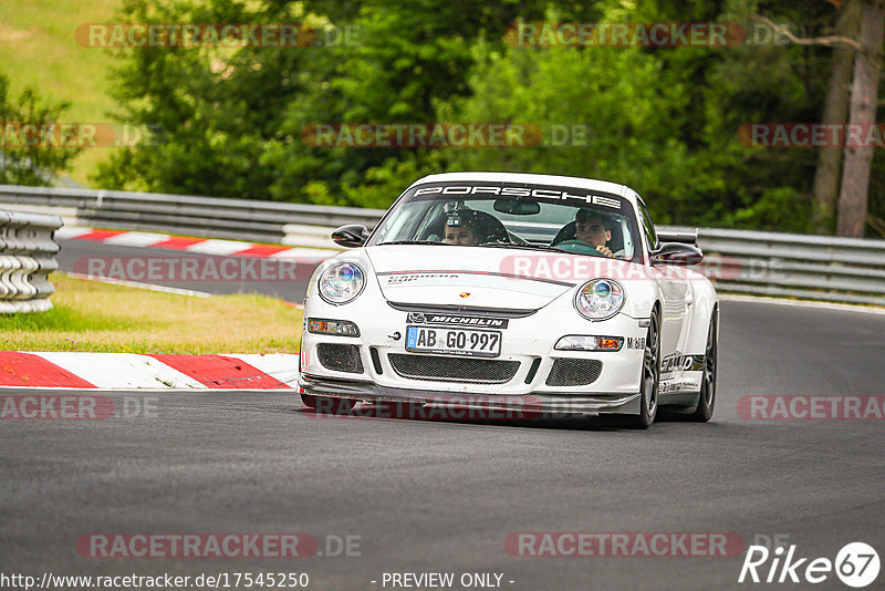 Bild #17545250 - Touristenfahrten Nürburgring Nordschleife (26.06.2022)