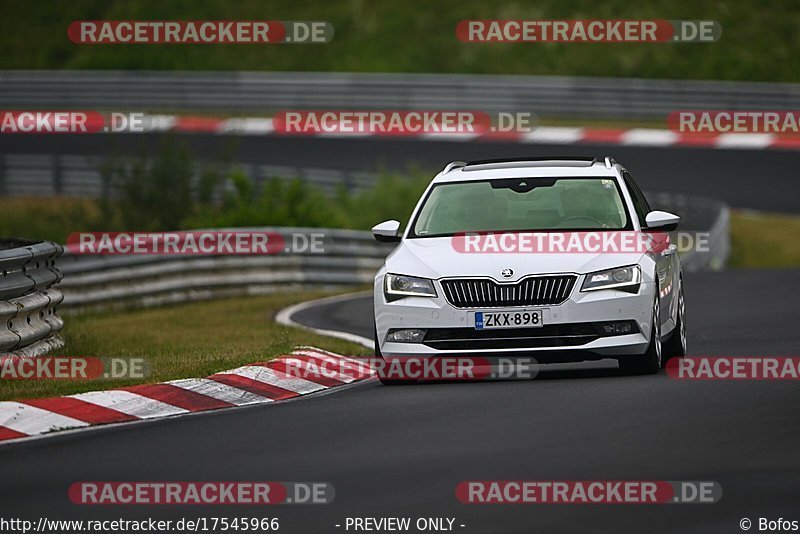 Bild #17545966 - Touristenfahrten Nürburgring Nordschleife (26.06.2022)