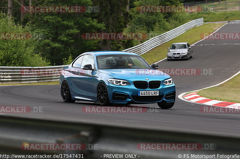 Bild #17547431 - Touristenfahrten Nürburgring Nordschleife (26.06.2022)