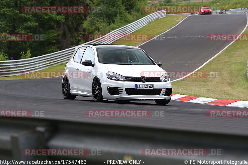 Bild #17547463 - Touristenfahrten Nürburgring Nordschleife (26.06.2022)