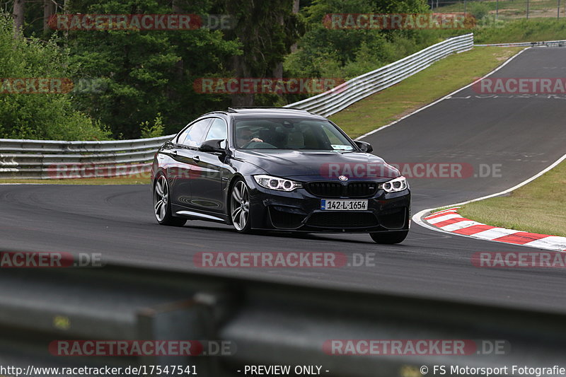 Bild #17547541 - Touristenfahrten Nürburgring Nordschleife (26.06.2022)