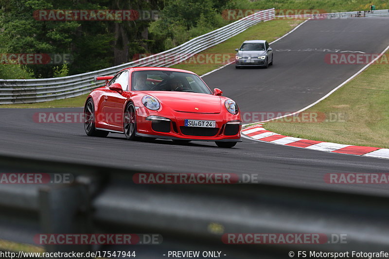 Bild #17547944 - Touristenfahrten Nürburgring Nordschleife (26.06.2022)