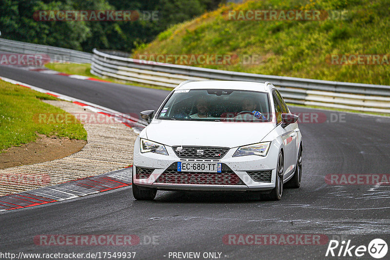 Bild #17549937 - Touristenfahrten Nürburgring Nordschleife (26.06.2022)