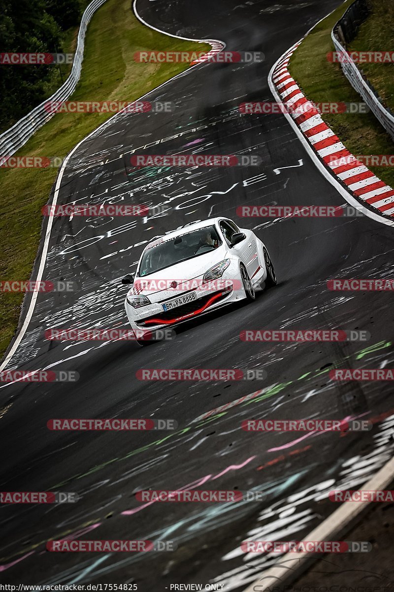 Bild #17554825 - Touristenfahrten Nürburgring Nordschleife (26.06.2022)