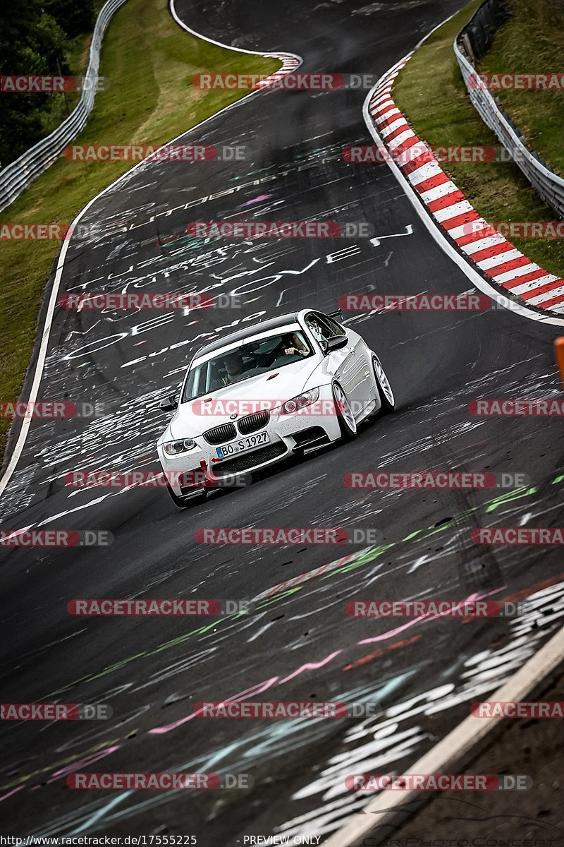 Bild #17555225 - Touristenfahrten Nürburgring Nordschleife (26.06.2022)