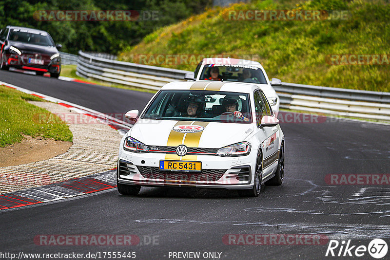 Bild #17555445 - Touristenfahrten Nürburgring Nordschleife (26.06.2022)