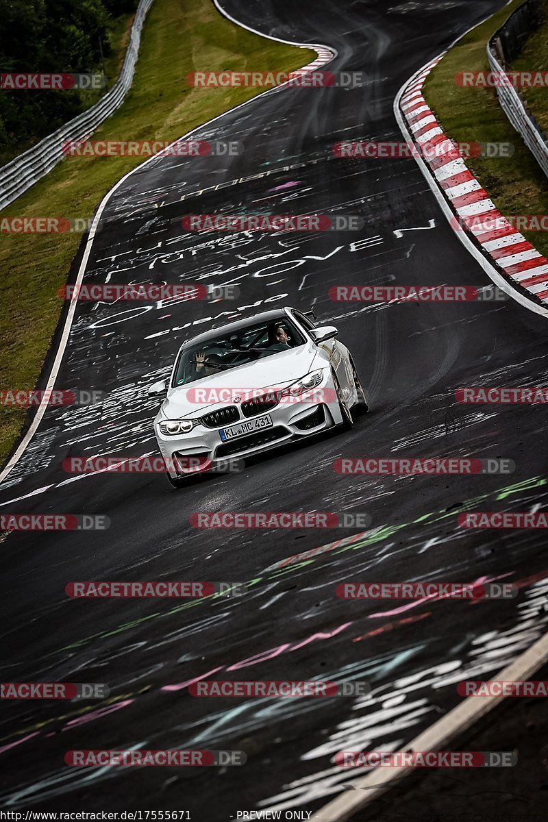 Bild #17555671 - Touristenfahrten Nürburgring Nordschleife (26.06.2022)