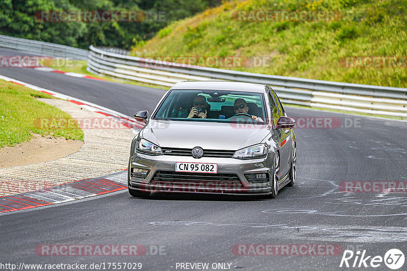 Bild #17557029 - Touristenfahrten Nürburgring Nordschleife (26.06.2022)