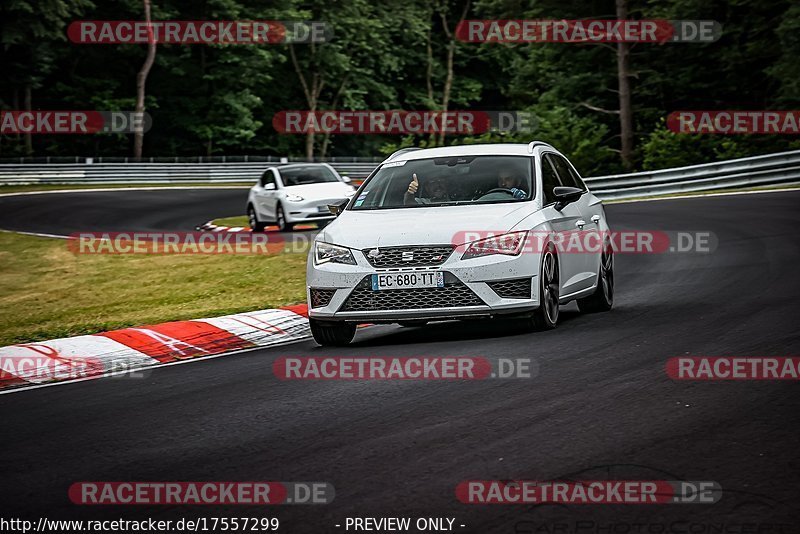 Bild #17557299 - Touristenfahrten Nürburgring Nordschleife (26.06.2022)