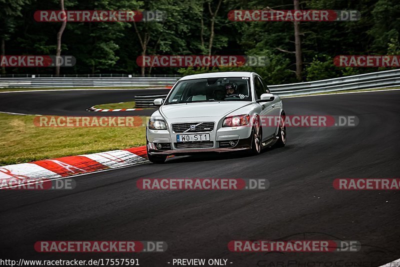 Bild #17557591 - Touristenfahrten Nürburgring Nordschleife (26.06.2022)