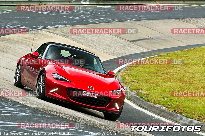 Bild #17560092 - Touristenfahrten Nürburgring Nordschleife (26.06.2022)