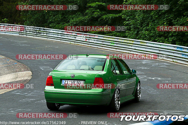 Bild #17562349 - Touristenfahrten Nürburgring Nordschleife (26.06.2022)