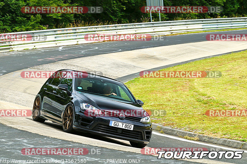 Bild #17562580 - Touristenfahrten Nürburgring Nordschleife (26.06.2022)