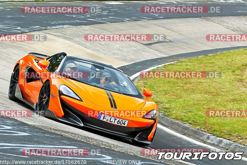 Bild #17562670 - Touristenfahrten Nürburgring Nordschleife (26.06.2022)