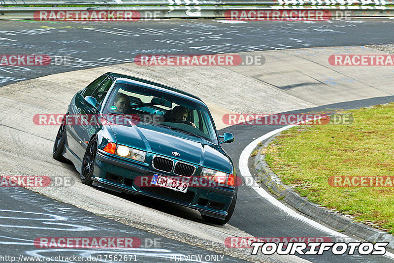 Bild #17562671 - Touristenfahrten Nürburgring Nordschleife (26.06.2022)