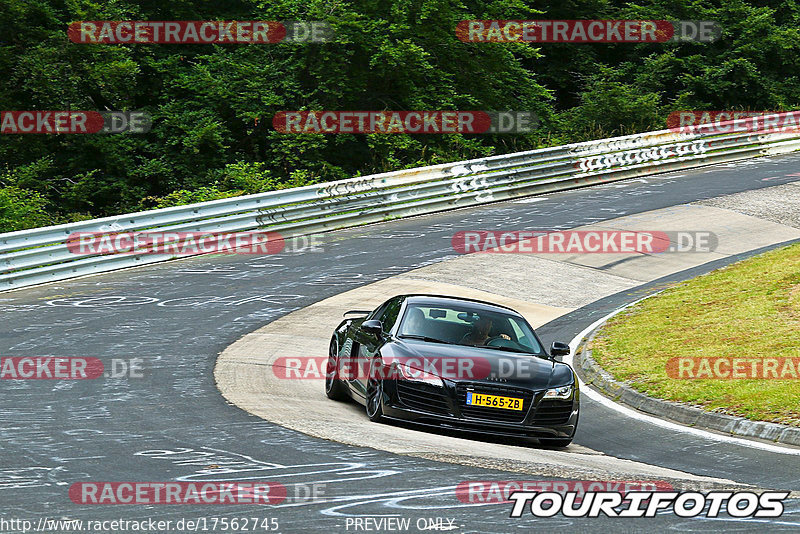 Bild #17562745 - Touristenfahrten Nürburgring Nordschleife (26.06.2022)