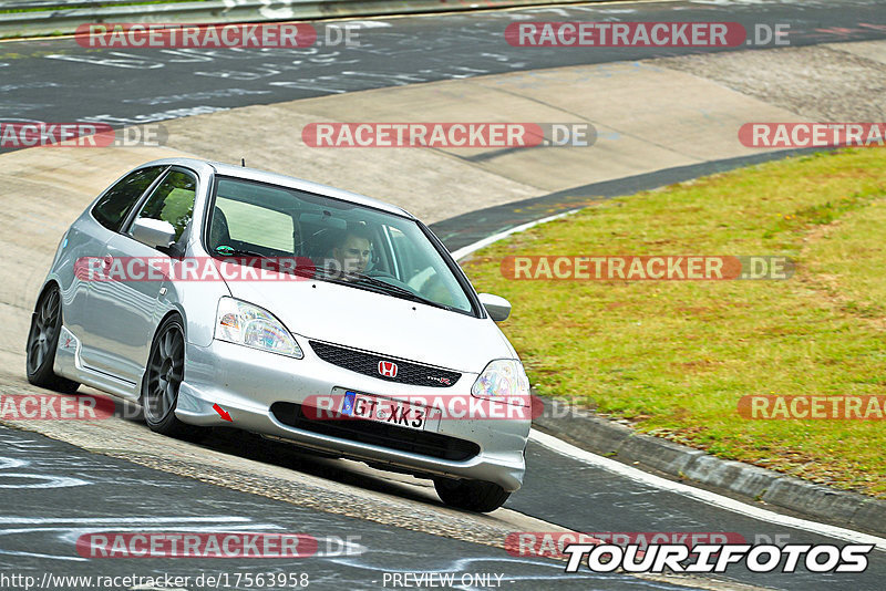 Bild #17563958 - Touristenfahrten Nürburgring Nordschleife (26.06.2022)