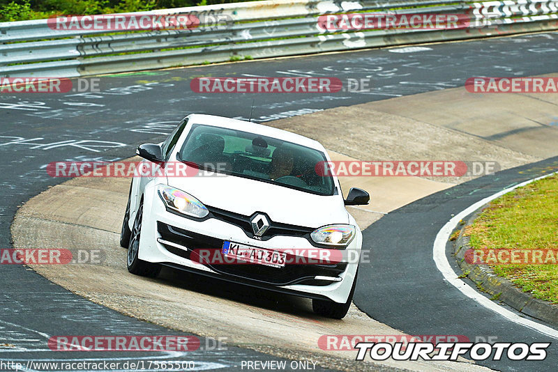 Bild #17565500 - Touristenfahrten Nürburgring Nordschleife (26.06.2022)