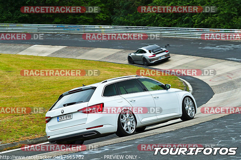 Bild #17565702 - Touristenfahrten Nürburgring Nordschleife (26.06.2022)