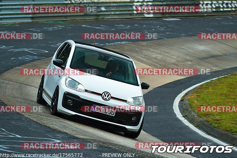 Bild #17565772 - Touristenfahrten Nürburgring Nordschleife (26.06.2022)