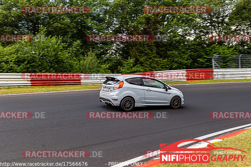 Bild #17566676 - Touristenfahrten Nürburgring Nordschleife (27.06.2022)