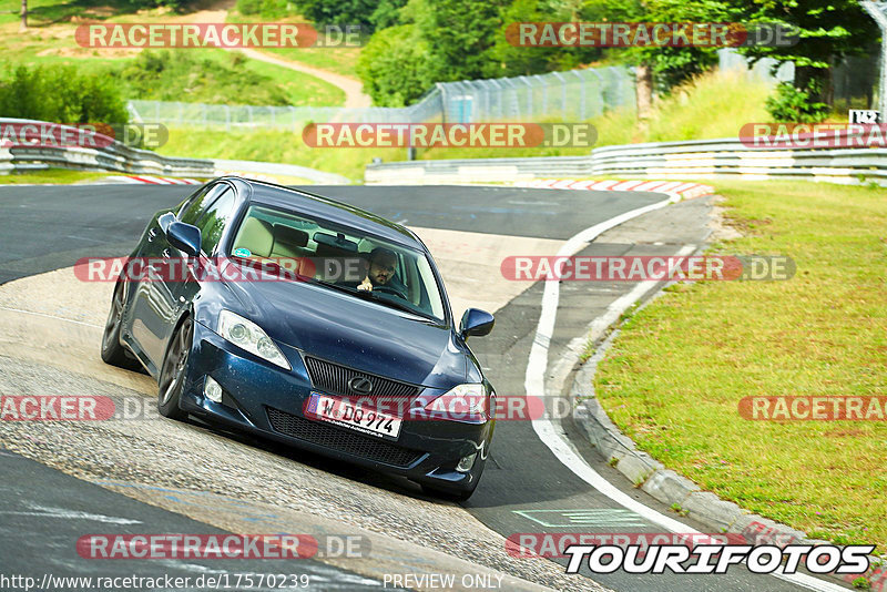 Bild #17570239 - Touristenfahrten Nürburgring Nordschleife (27.06.2022)