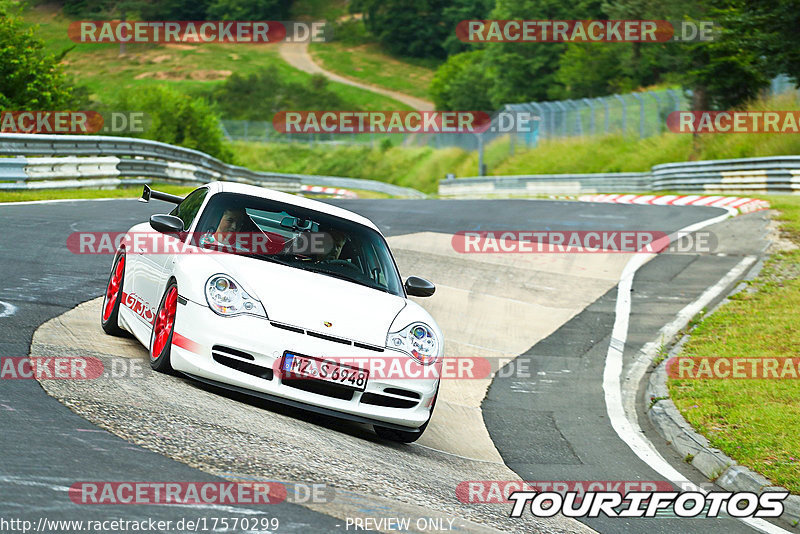 Bild #17570299 - Touristenfahrten Nürburgring Nordschleife (27.06.2022)