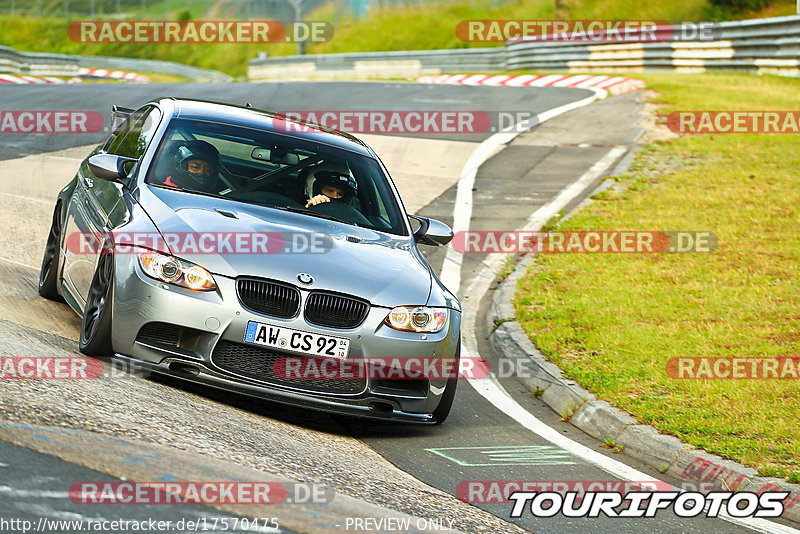 Bild #17570475 - Touristenfahrten Nürburgring Nordschleife (27.06.2022)