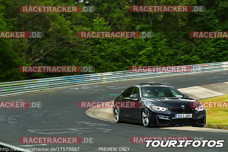 Bild #17570687 - Touristenfahrten Nürburgring Nordschleife (27.06.2022)