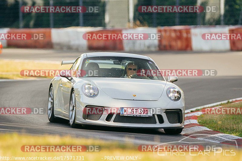 Bild #17571731 - Touristenfahrten Nürburgring Nordschleife (28.06.2022)