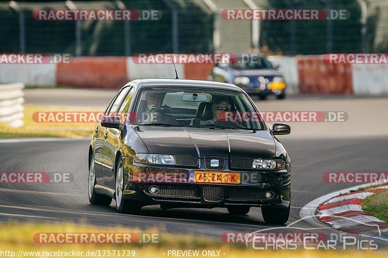 Bild #17571739 - Touristenfahrten Nürburgring Nordschleife (28.06.2022)