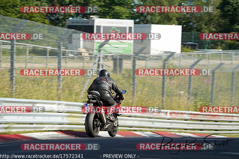 Bild #17572341 - Touristenfahrten Nürburgring Nordschleife (28.06.2022)