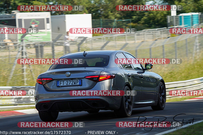 Bild #17572370 - Touristenfahrten Nürburgring Nordschleife (28.06.2022)