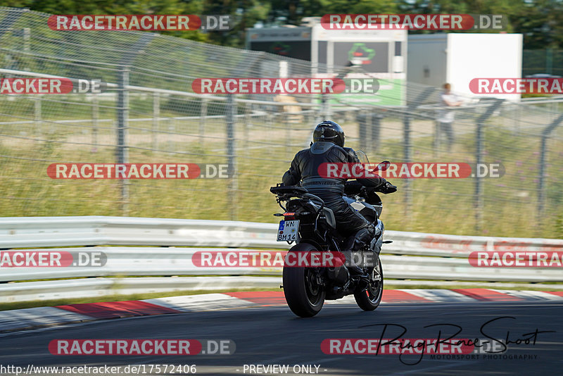 Bild #17572406 - Touristenfahrten Nürburgring Nordschleife (28.06.2022)