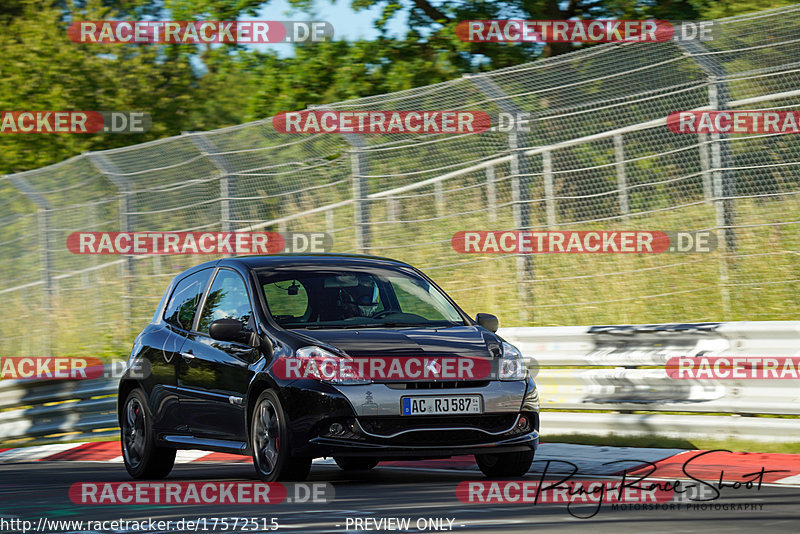 Bild #17572515 - Touristenfahrten Nürburgring Nordschleife (28.06.2022)