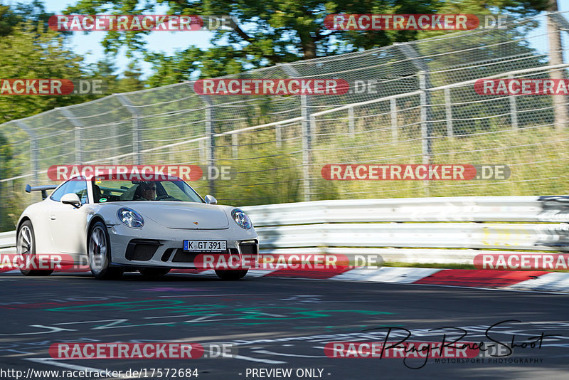 Bild #17572684 - Touristenfahrten Nürburgring Nordschleife (28.06.2022)