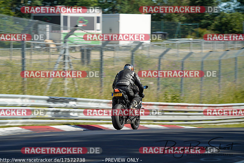 Bild #17572738 - Touristenfahrten Nürburgring Nordschleife (28.06.2022)