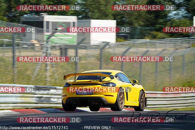 Bild #17572741 - Touristenfahrten Nürburgring Nordschleife (28.06.2022)