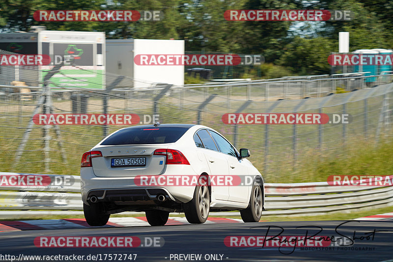 Bild #17572747 - Touristenfahrten Nürburgring Nordschleife (28.06.2022)