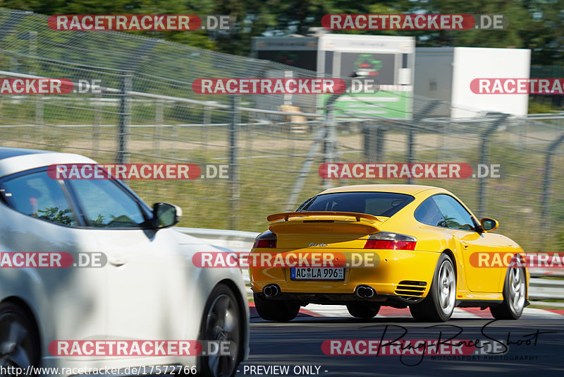 Bild #17572766 - Touristenfahrten Nürburgring Nordschleife (28.06.2022)